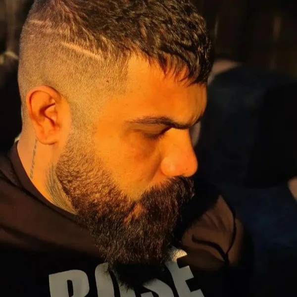 فرهاد جهانگیری تو ای دنیا نشد دستات بگیرم آرام آرام
