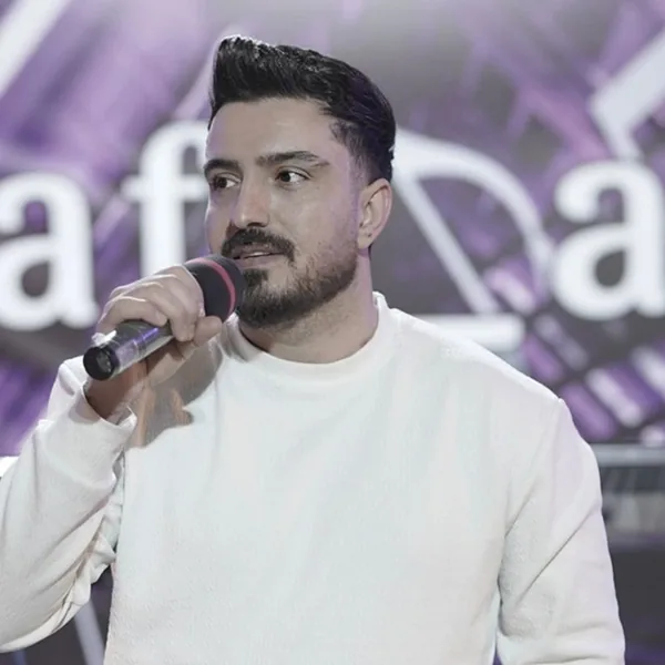 سعید ملکی هرشو وناو خیاله تو وگرد عکسیلت سر کم