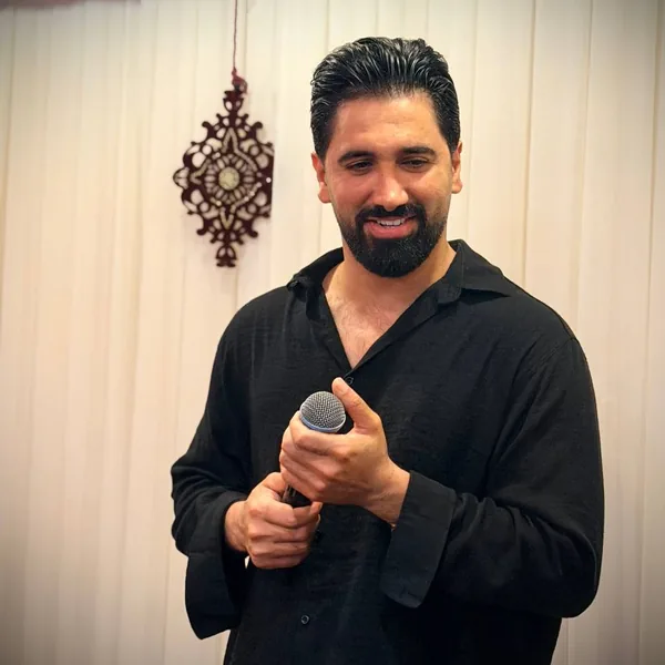 جواد عباسی بیمه غریبه