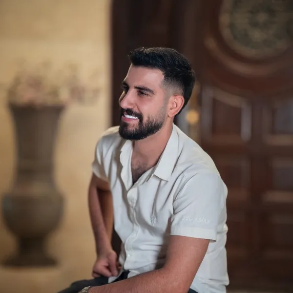 فرنام قزوینی بیتا
