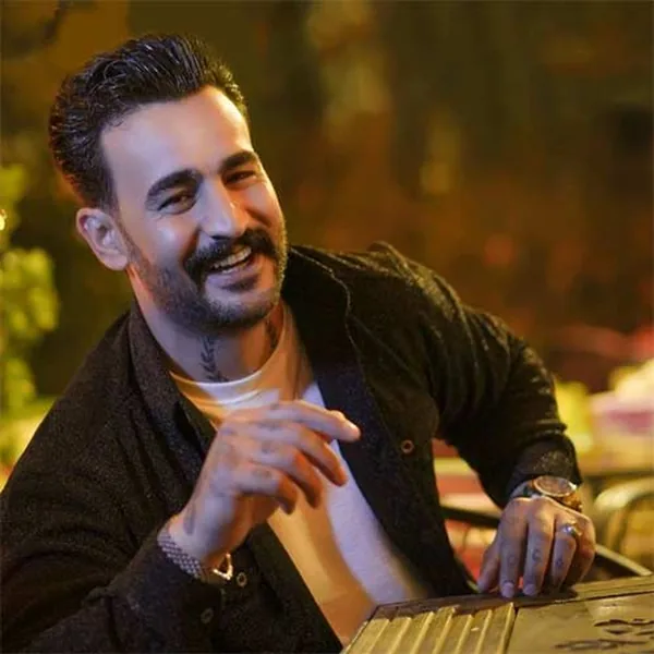 وحید عباسی دلبر