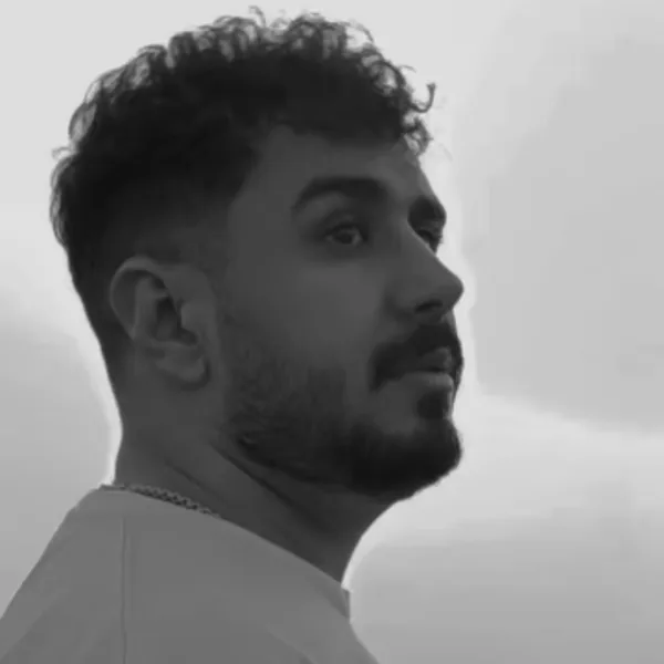 سینا پرهیز پشت خطه تو افتادم نفس نفس