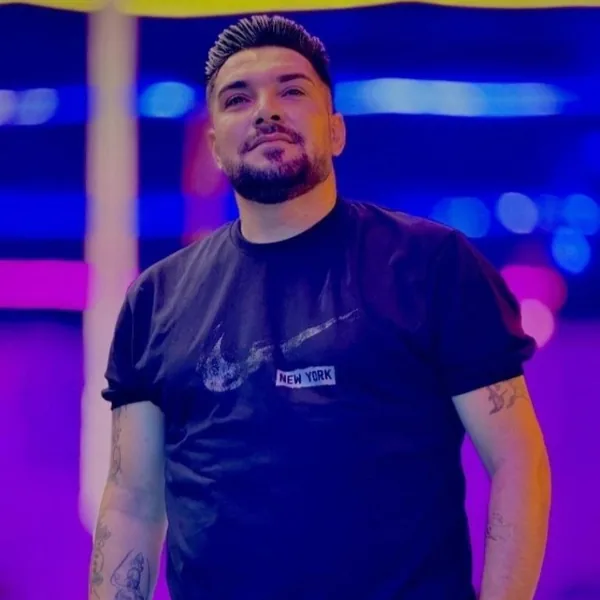 وحید رحمتی نامسلمان