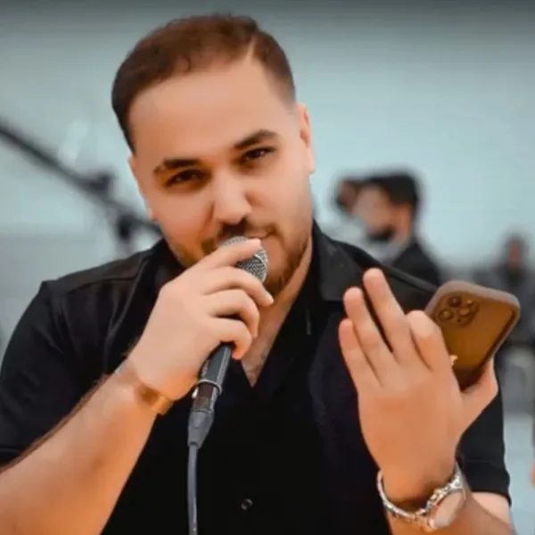 عباس عباسی دل و عقلم ر هزار بار کردم روبرو