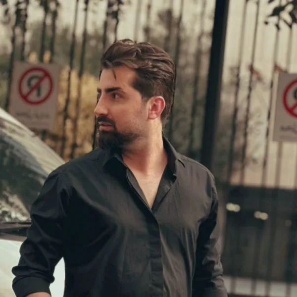 محسن نصری مبتلا