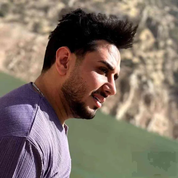 سینا پرهیز مه تاس زندگیم جفت شیش نداره