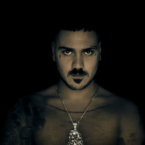 حسام تی ام Ay