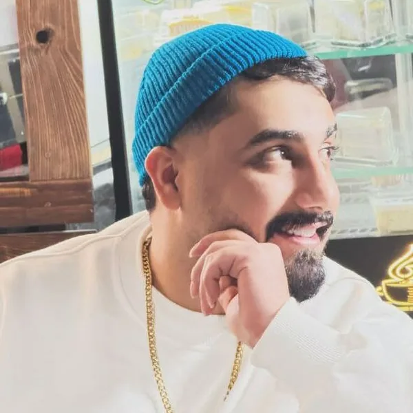 محمد امیری بد خستم ببین به کی زدی همسنگر