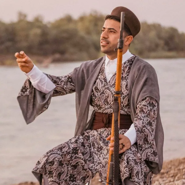 محسن احمدی برنو به دس بهمئی