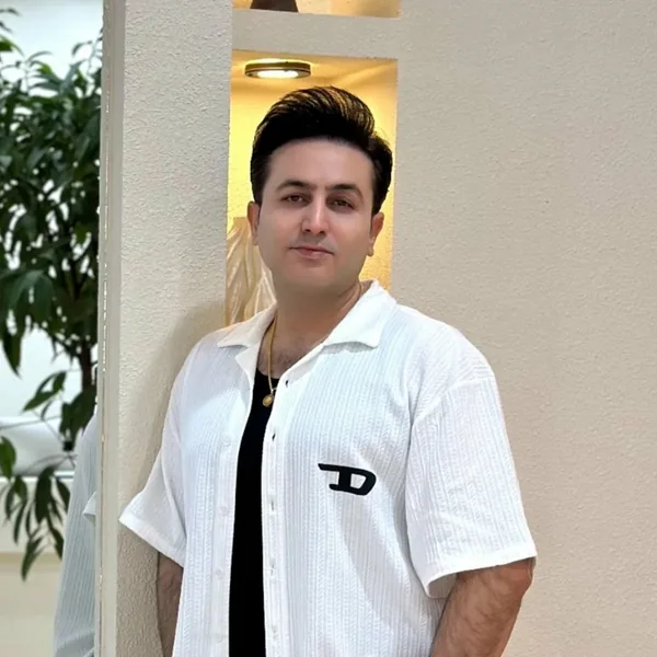 مرتضی جعفرزاده ساعت برند 2