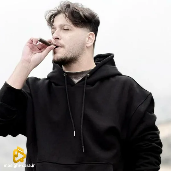 امیر چیتگر چشم رنگی