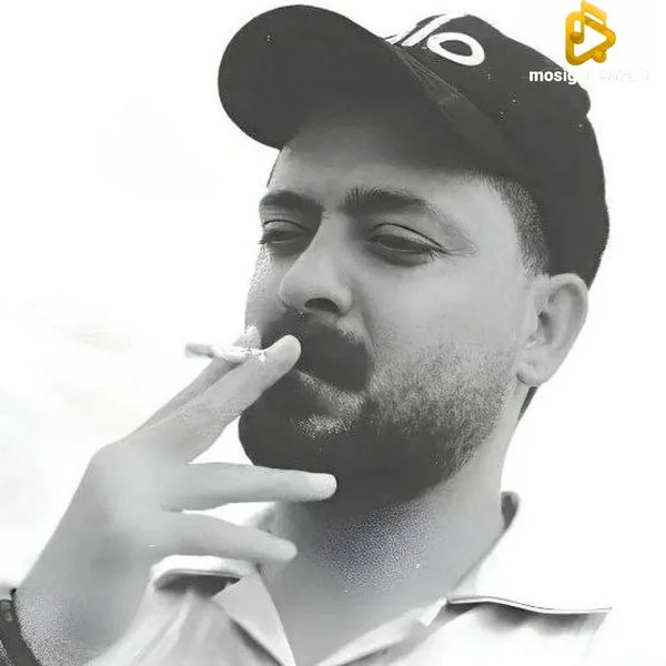 جعفر صابری گرفتم مدرک غم در جوانی ز درد و غصم گشتم