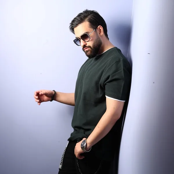 دانلود آهنگ لطفا سهیل مهرزادگان