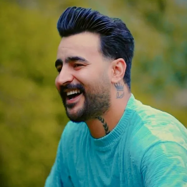 وحید عباسی