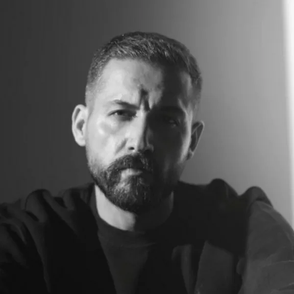 وهداد شاکی